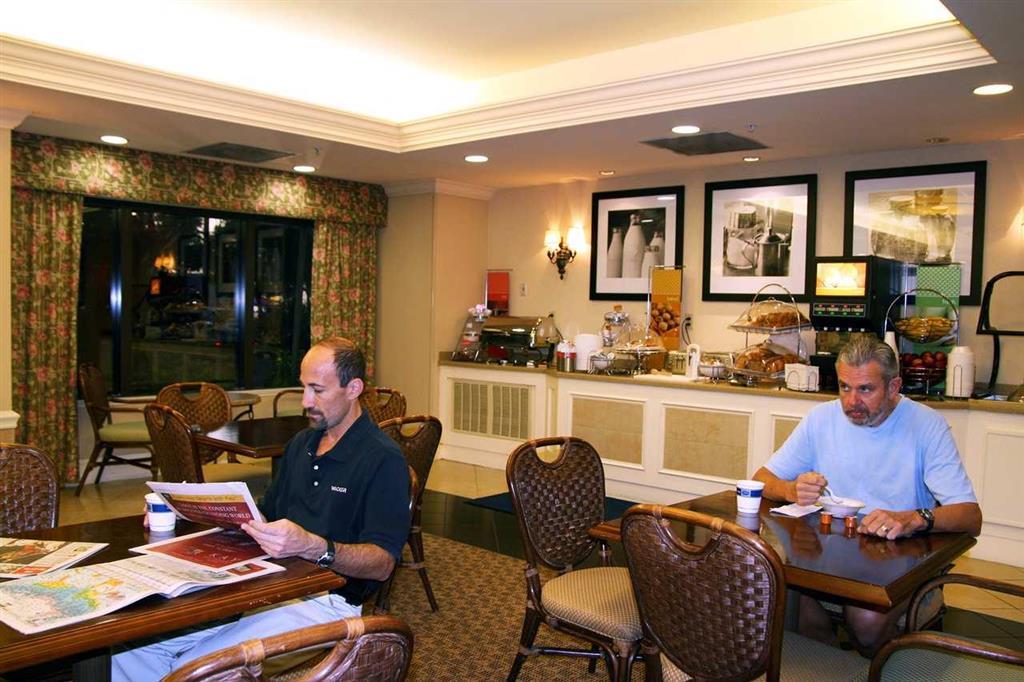 Hampton Inn Ellenton/Bradenton Restaurant photo